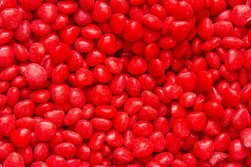 La FDA interdit l’utilisation du colorant rouge 3 dans les aliments, les boissons et les médicaments